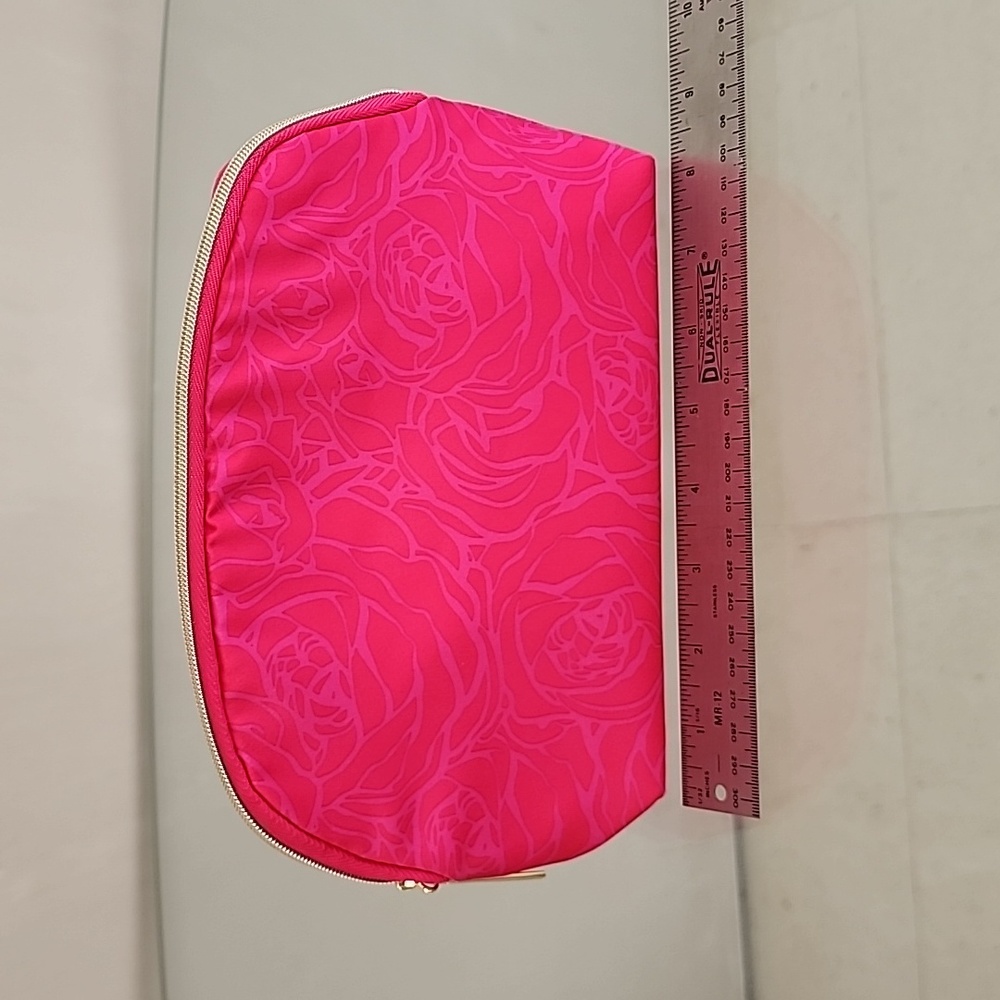 Free With Purchase - image 4